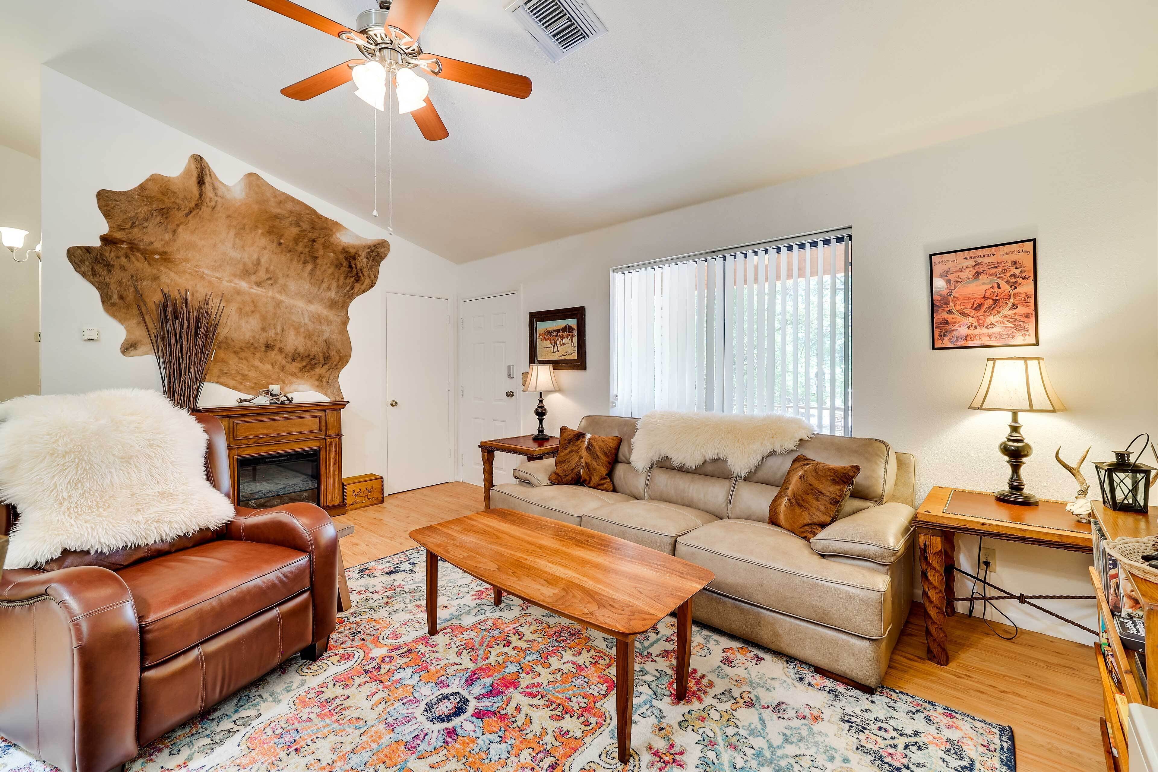 Lavish Alpine Arizona Cabin Rental w/ Views!