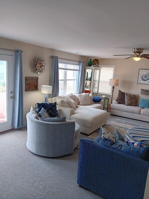 TV, DVD player, books