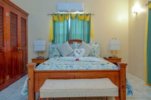 2 bedrooms, iron/ironing board, free WiFi, bed sheets - Modern two bedroom, 2 bathroom near Jolly beach for a peaceful stay. (St Mary's Parish)