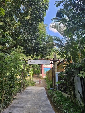 Entrada de la propiedad