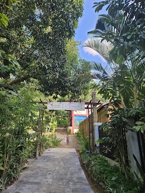 Entrada de la propiedad