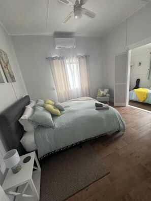 2 多间卧室、熨斗/熨衣板、免费 WiFi、床单