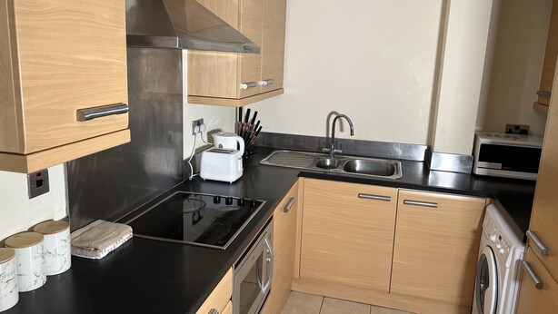 Apartment, 1 Double Bed | Private kitchen - XQ7 Building (Salford)