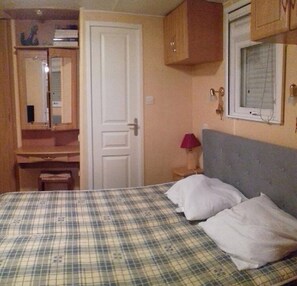 3 chambres, bureau, Wi-Fi gratuit