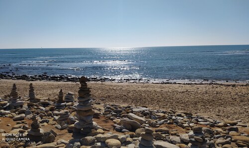 Mobil home confortable dans un Domaine privé paisible et exotique 15mnde la mer,