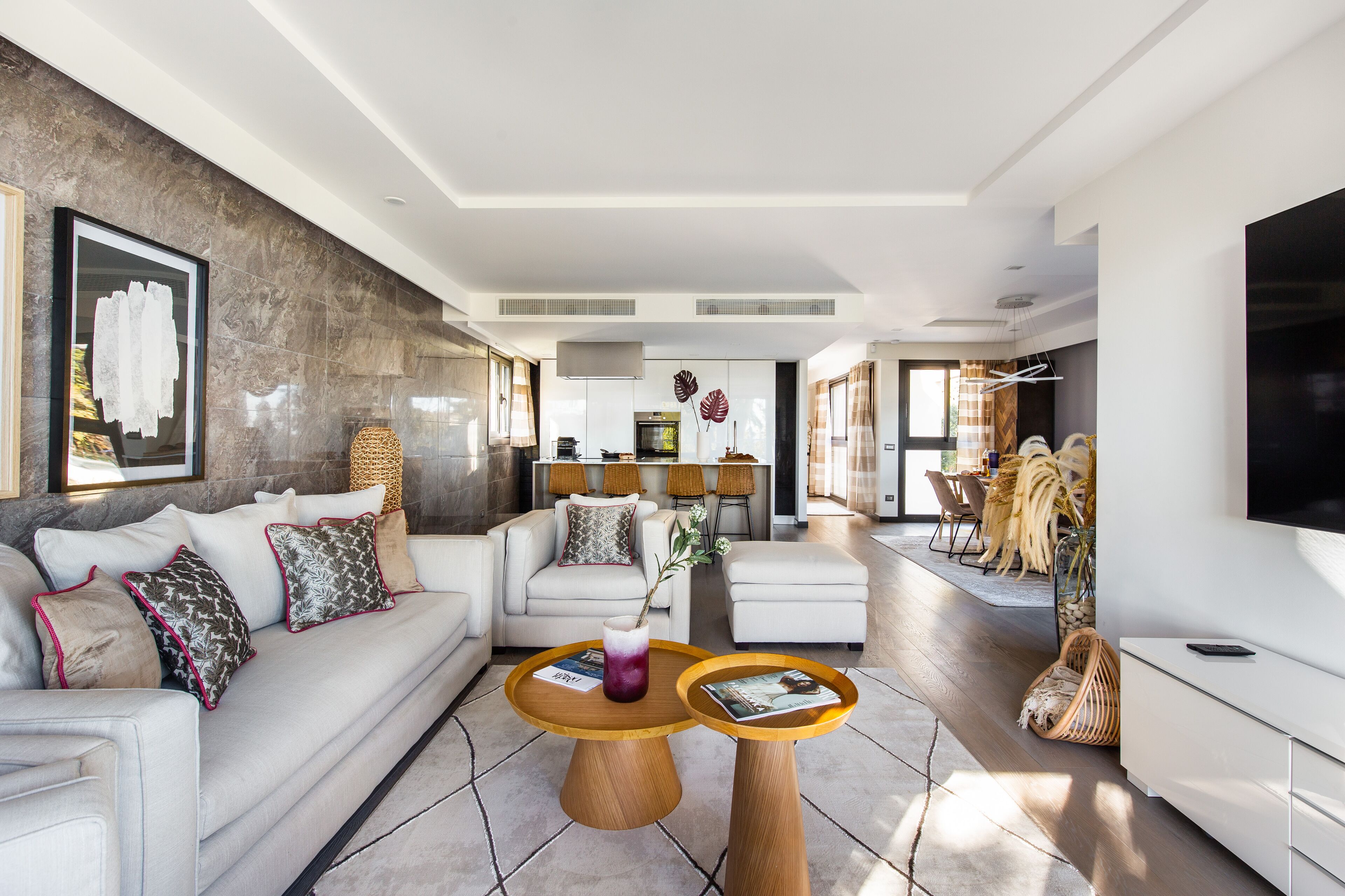 Deluxe Apartment | Living area