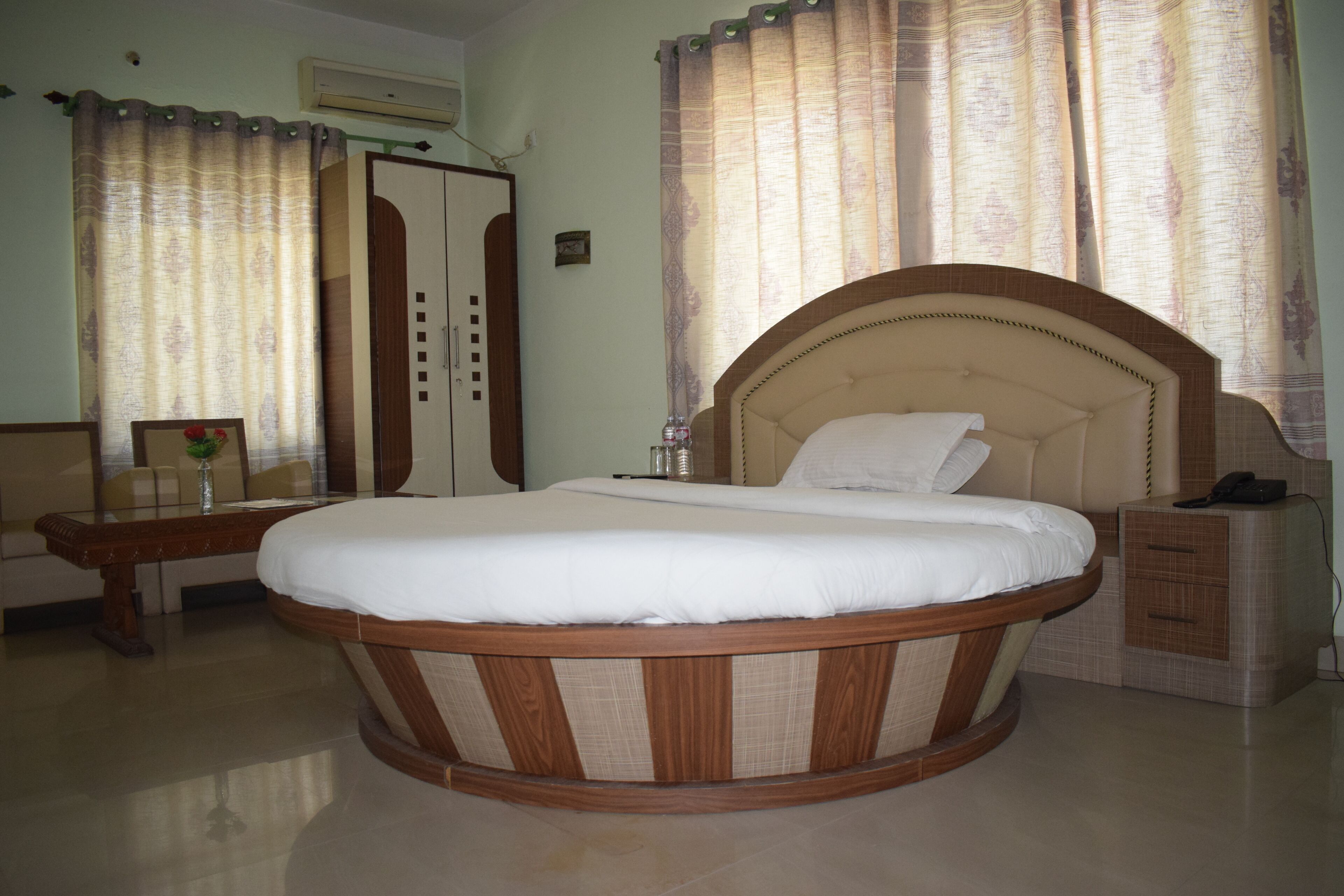 Family Στούντιο-Σουίτα | Σίδερο/σιδερώστρα, δωρεάν Wi-Fi, κλινοσκεπάσματα 