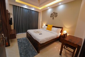 Apartamento conforto | 2 quartos, roupas de cama antialérgicas, escrivaninha