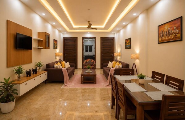 Lime Tree 2 Bhk Apartment Golf Course - Delhi, Hindistan