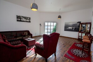 Living area - Villa 125  (Dubai)