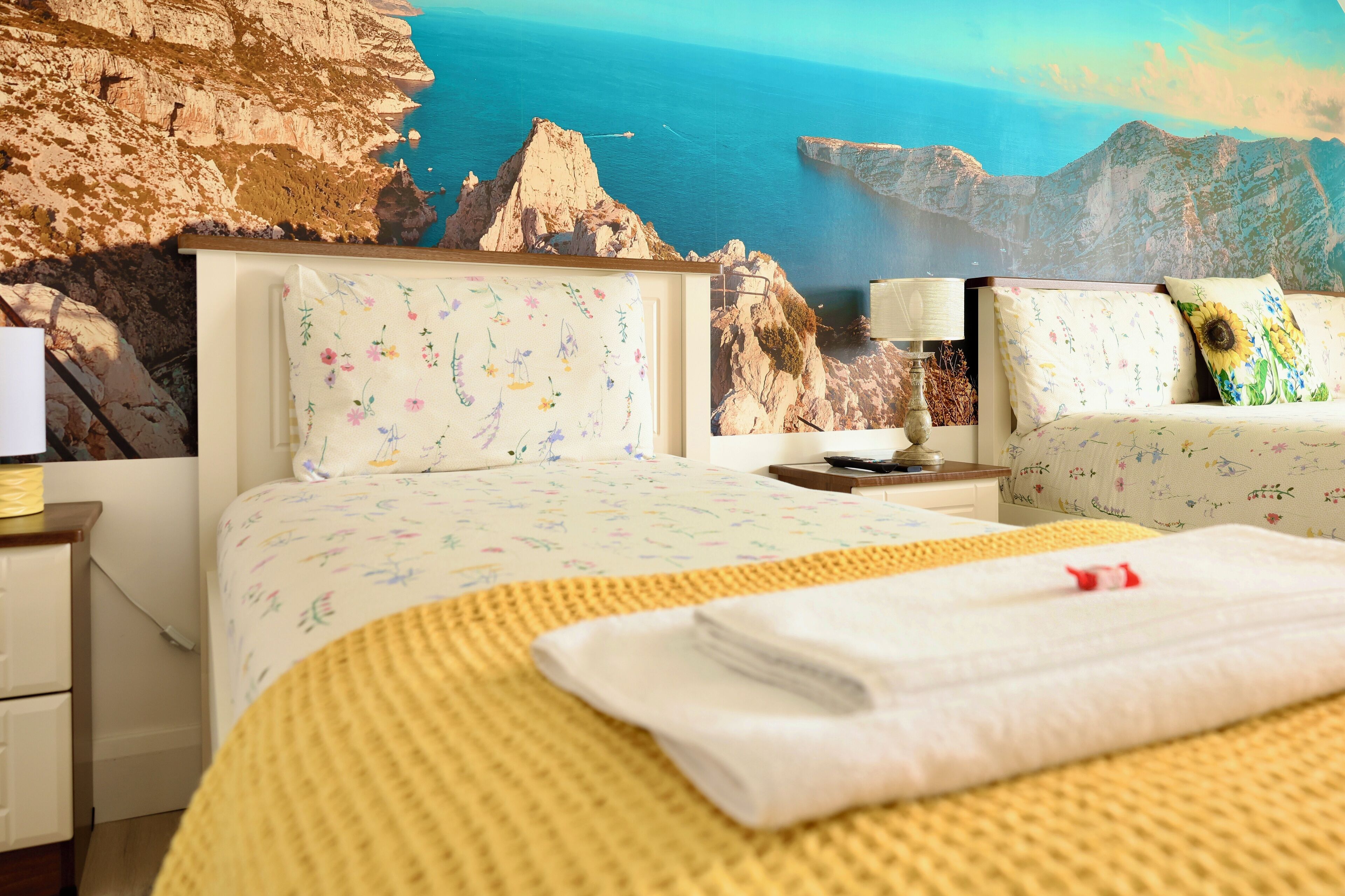 Premium Triple Room, Multiple Beds, Ensuite, Garden View