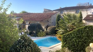 Piscine extérieure, piscine chauffée