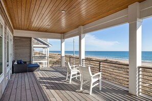 Property grounds - Happy Ours- Oceanfront Home with Private Heated Pool & Elevator in Atlantic Beach, NC (Atlantic Beach)