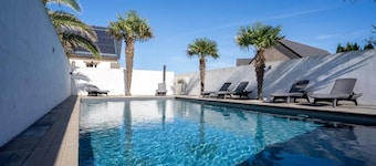 Maison face Ă la mer, avec piscine et SPAOMAHA GITES