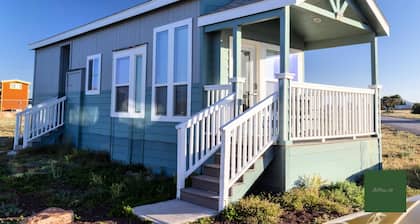 038 Tiny Home nr Grand Canyon South Rim Sleeps 4
