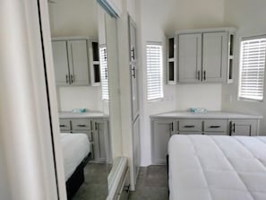 1 makuuhuone, silitysrauta/-lauta, Wi-Fi, vuodevaatteet