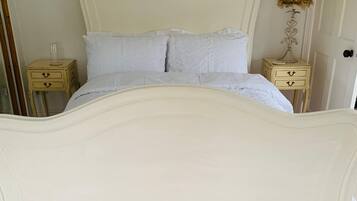 House (3 Bedrooms) | 3 bedrooms