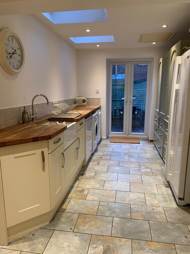 Elegant 3BD Edwardian Home Warminster
