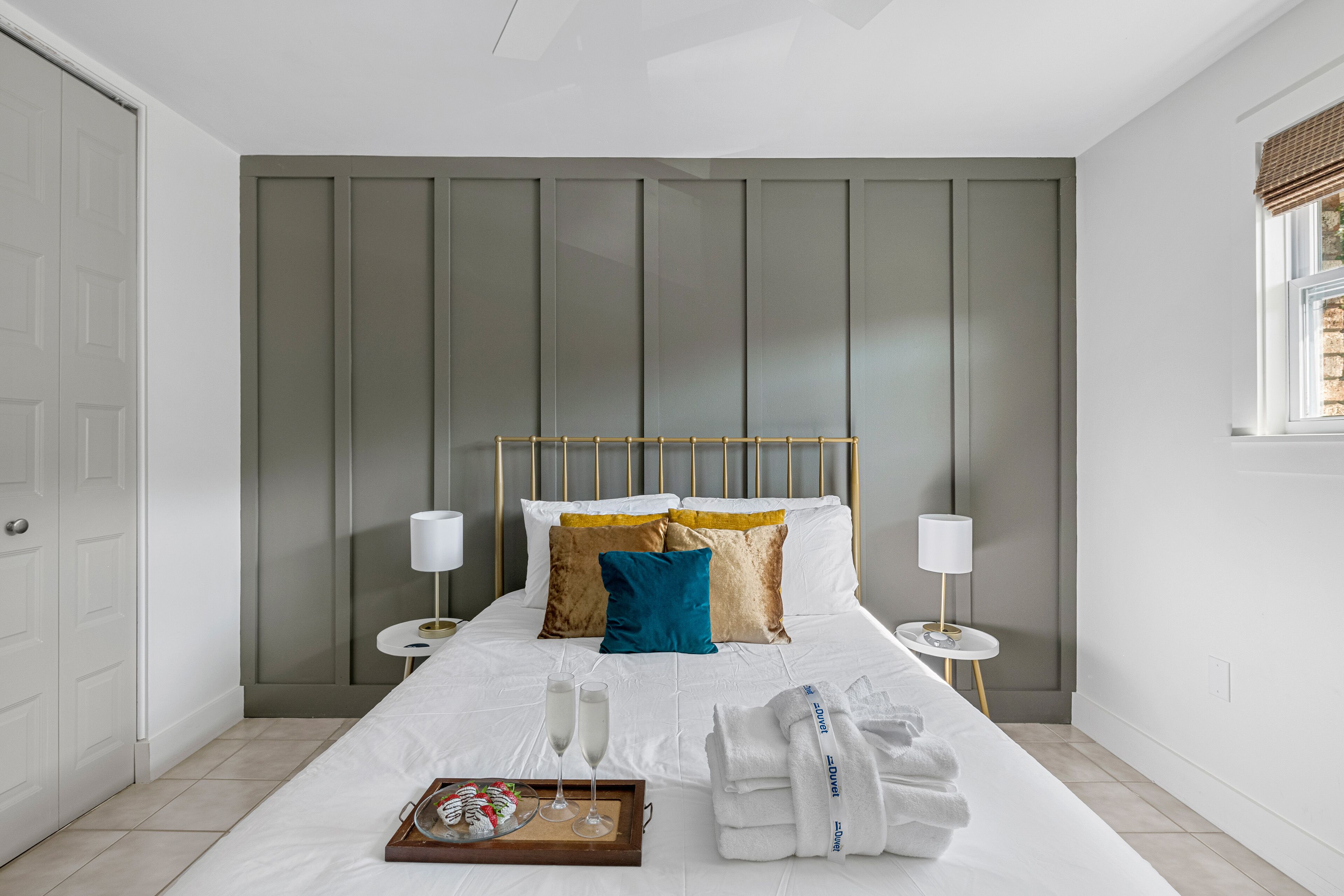 2 dormitorios, tabla de planchar con plancha, wifi