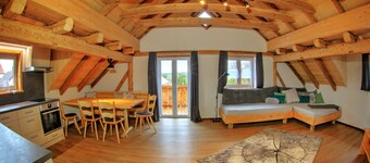 Pure Allgäu. Beautifully renovated open penthouse. Apartment "Eva".