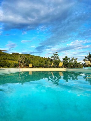 Piscina externa
