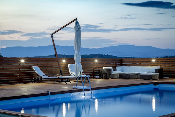 Seating set by the pool