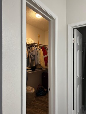 Unclassified image, 5 of 11, button