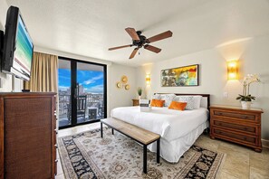 2 bedrooms, Internet, bed sheets - Mainsail 384 - Beachfront, Top-Floor, Corner Unit, Pool, Tennis, Beach Service! (Miramar Beach)