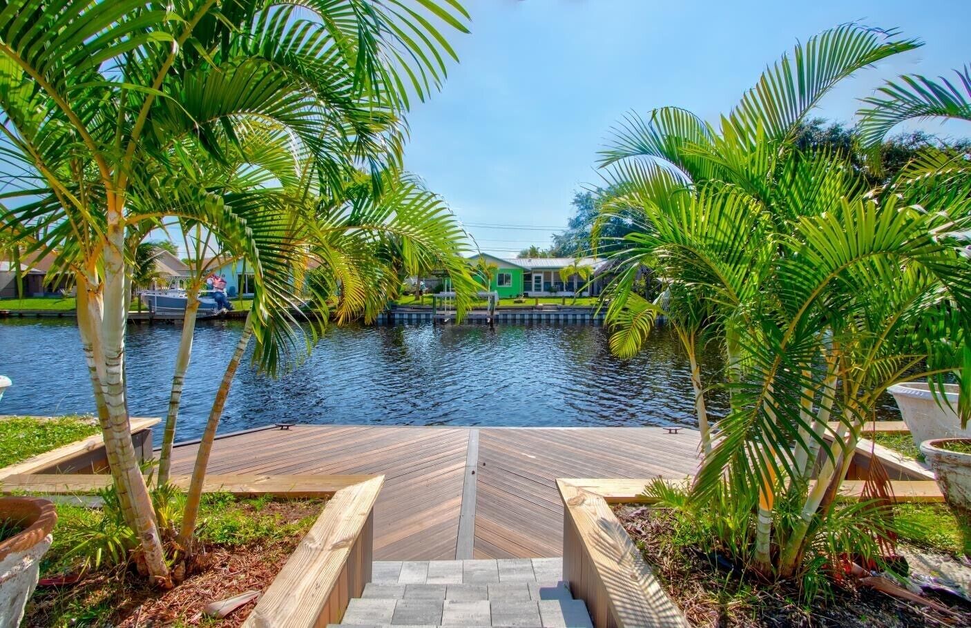 Luxury 5 bedroom waterfront with dock