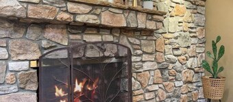 Spectacular! 4bdr-Single-Story Home Private Pool!