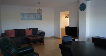 Quiet F4 apartment 5 minutes from Olhão town center, Algarve