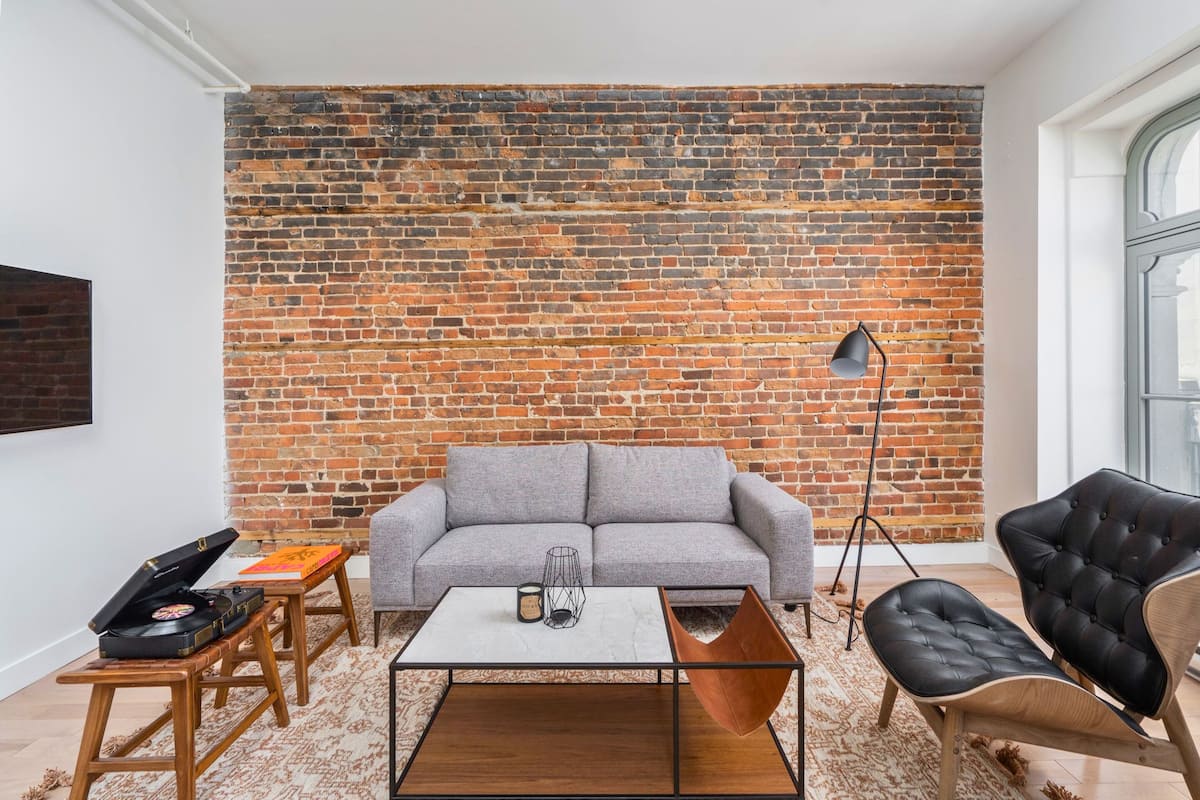 One-bed Premium Loft | Living area | 30-inch Smart TV with digital channels, TV