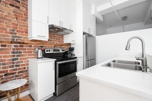 Loft Premium avec 2 lits | Cuisine privée | Réfrigérateur, un four, surface de cuisson, lave-vaisselle