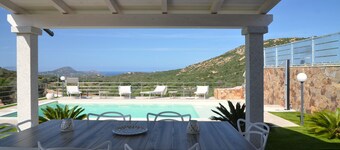 New house, private pool, sea view (2 bedrooms, 1 extra bed)