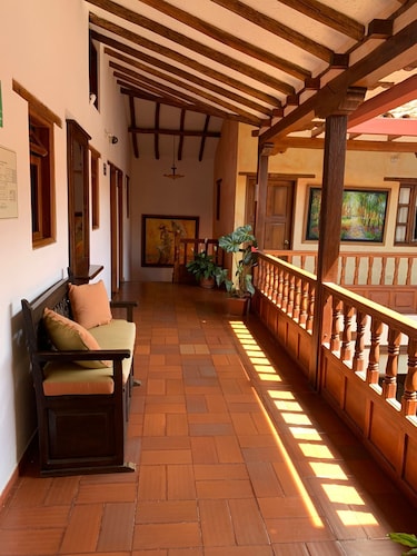 Hotel Sol De La Villa
