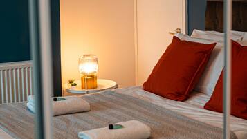 3 bedrooms, iron/ironing board, travel crib, free WiFi