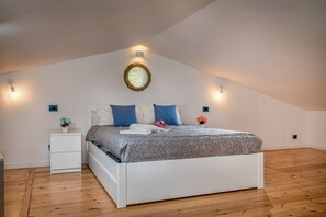 2 chambres, lit parapluie, Wi-Fi gratuit, draps fournis