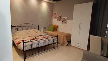 Habitación Deluxe | Ropa de cama hipoalergénica, escritorio y wifi gratis