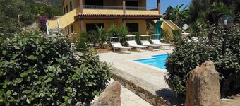 Appartamento in splendido e riservato villaggio,  marina di Tertenia