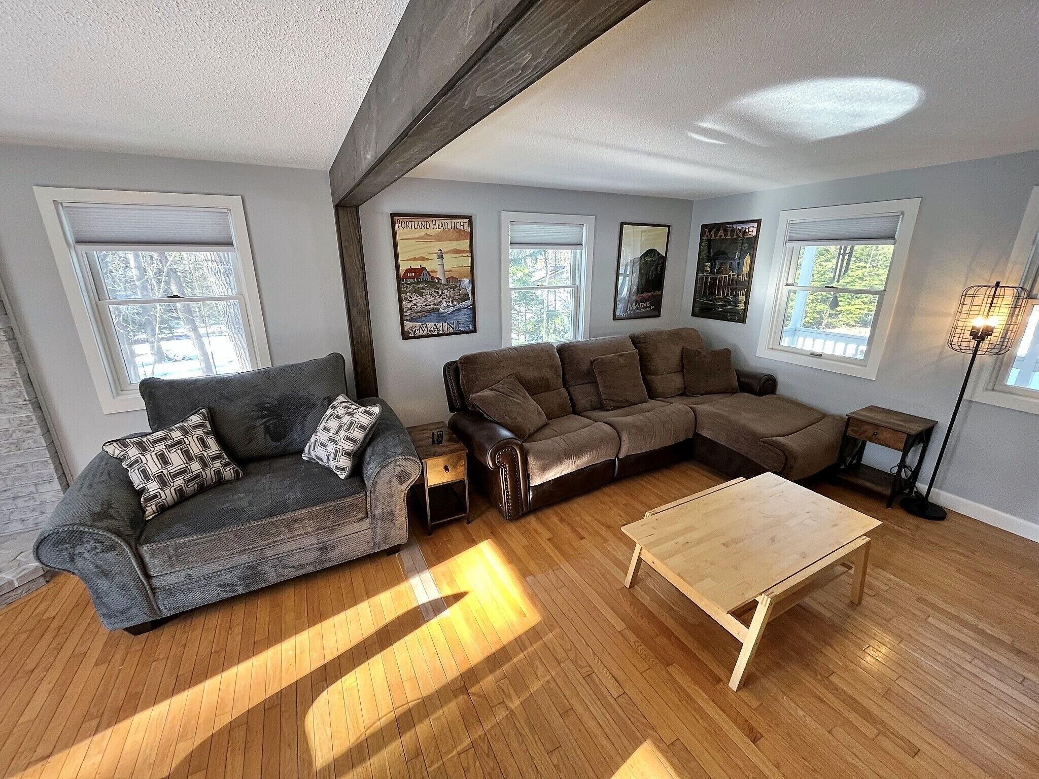 Smart TV, computer monitors