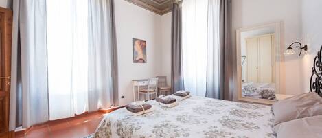 2 soverom, wi-fi og sengetøy