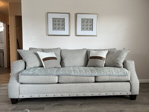 Fernseher, Kamin