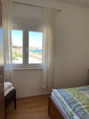 2 Schlafzimmer, Bügeleisen/Bügelbrett, kostenloses WLAN, Bettwäsche