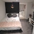 Hidden Treasure- 2 Beds Sleeps 3 Gillingham