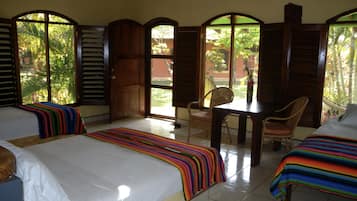 Cabaña familiar | Muebles diferentes, espacio para trabajar con laptop y wifi gratis