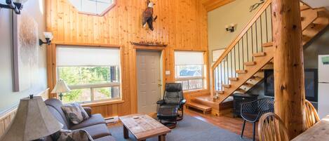 48-inch flat-screen TV with digital channels, TV, fireplace