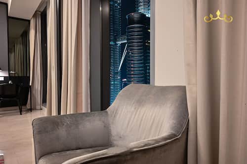 奢华公寓, 1 间卧室 (KLCC View Suite) | 客厅 | 50-英寸智能电视(配备数码频道)、Netflix、收费电影