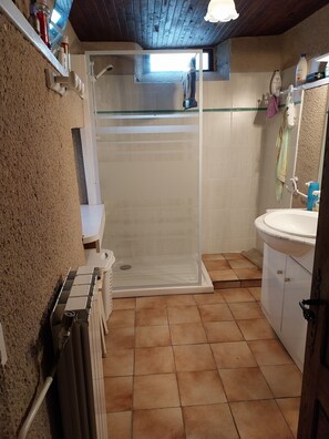 Shower, hair dryer