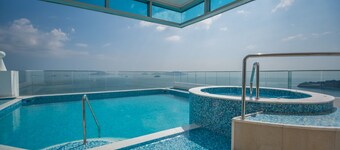 22M Spectacular Penthouse New Design Oceanview