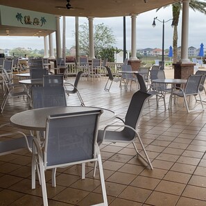 Outdoor dining - Minutes from Disney and in an exclusive resort (Kissimmee)
